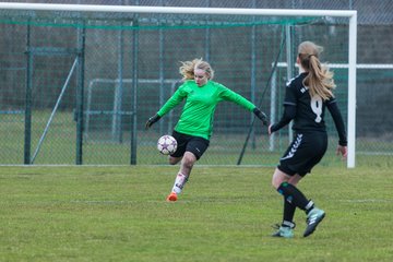 Bild 255 - B-Juniorinnen SV Henstedt Ulzburg - Holstein Kiel : Ergebnis: 0:1